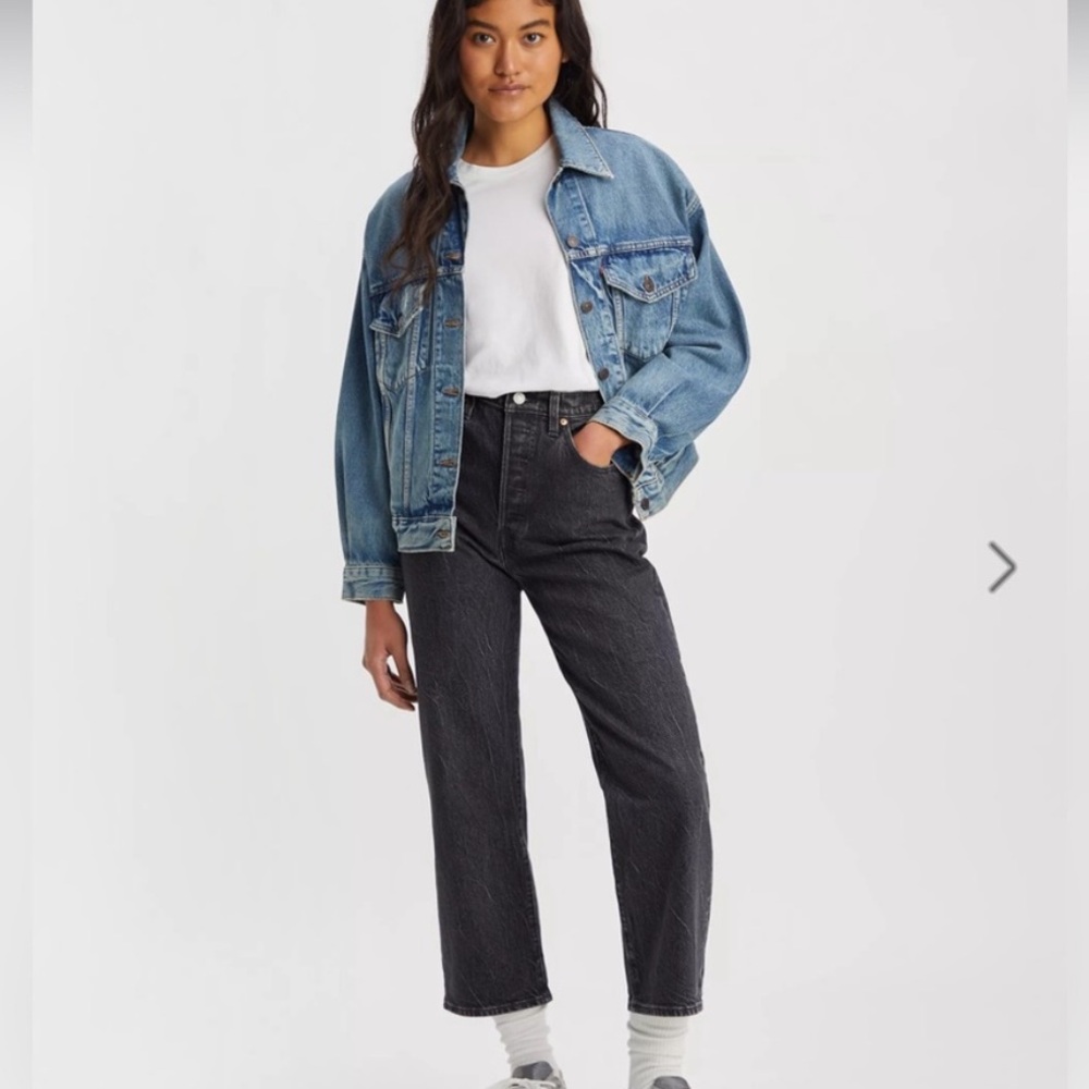 Levi's Black Ribcage Straight Ankle Leg Jeans Classic Style - Picture 6 of 13